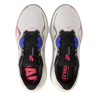 Nike Structure 26