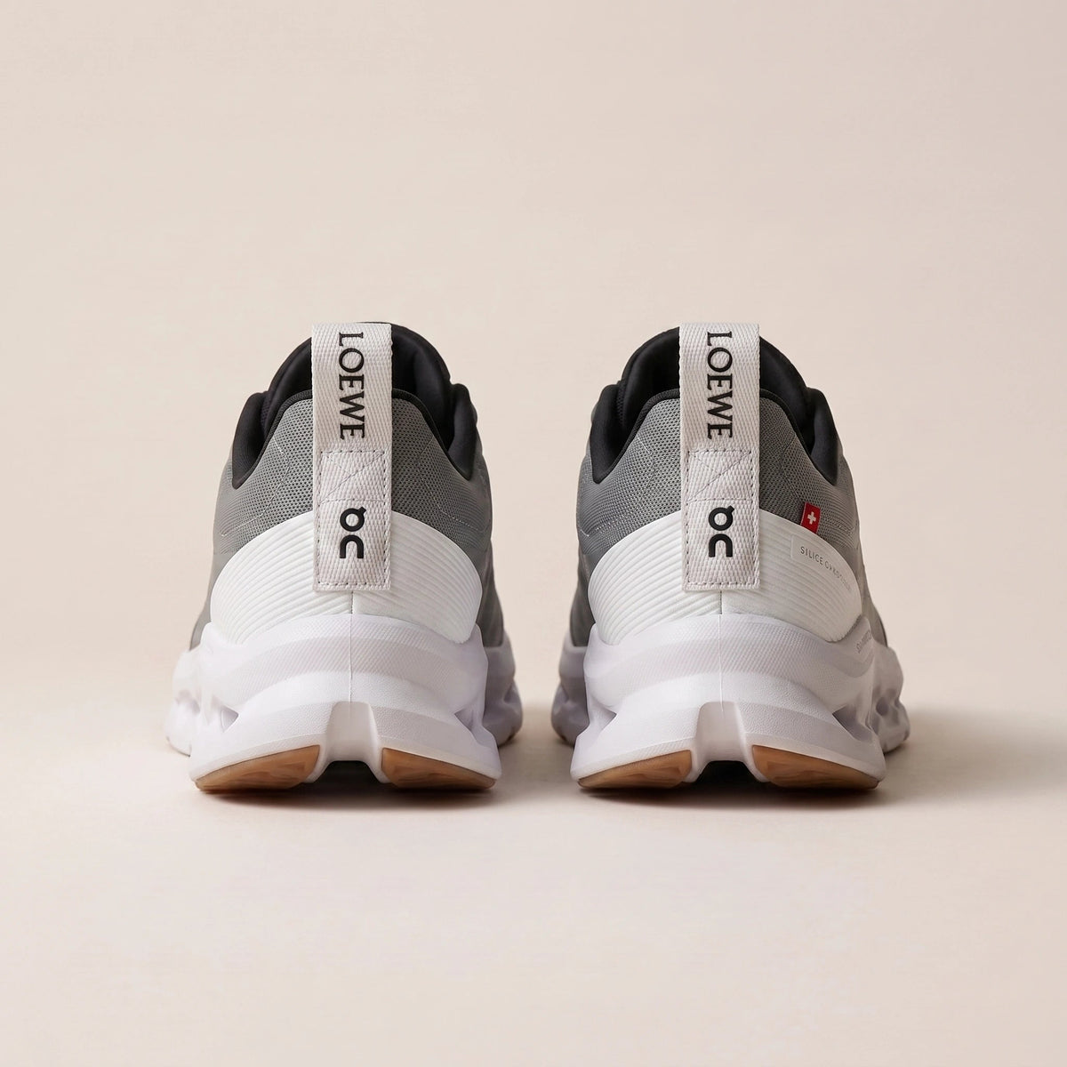 Cloudtilt 2 x Loewe