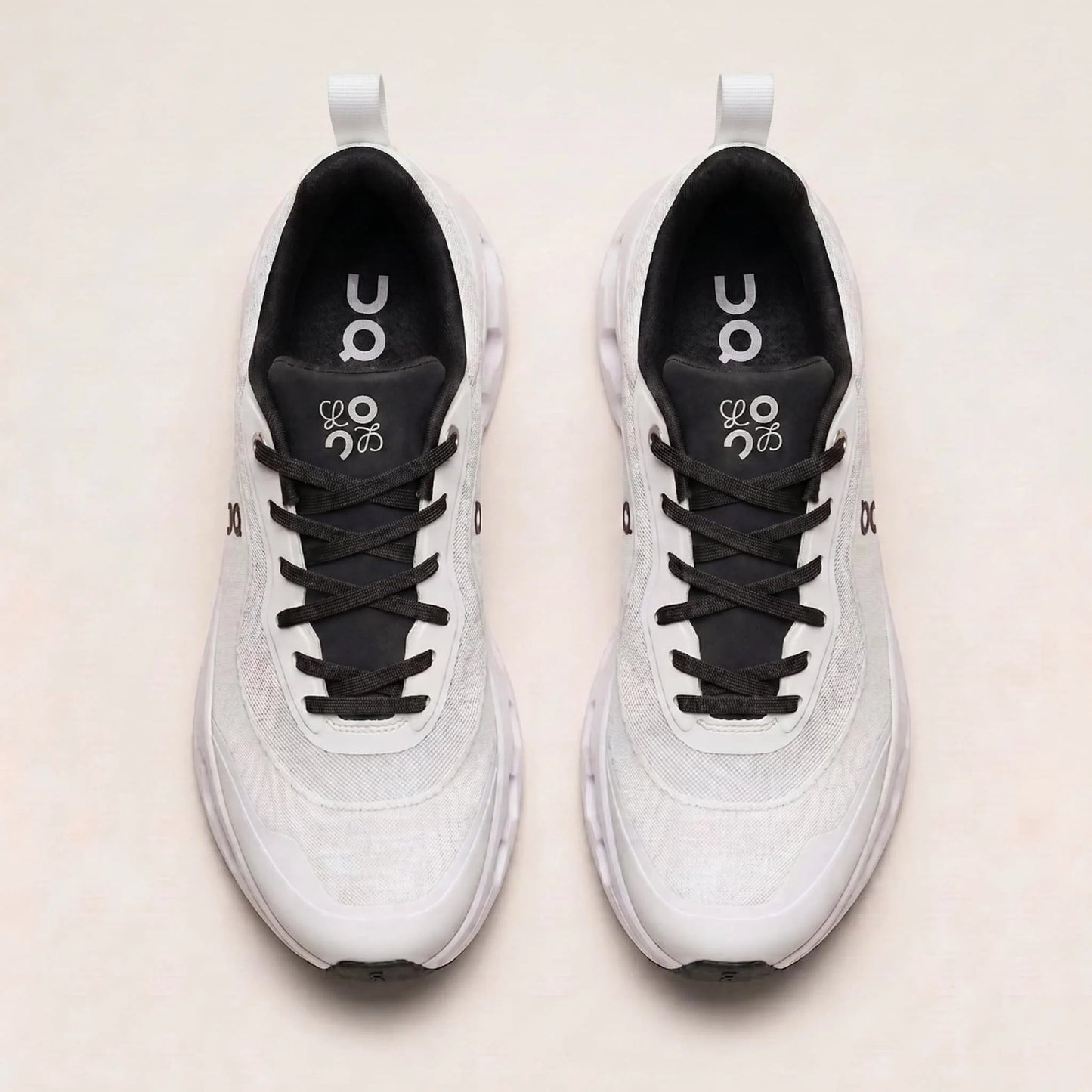 Cloudtilt 2 x Loewe